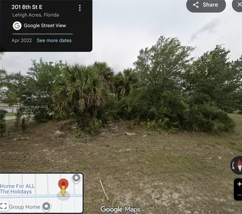 201 8th St E, Lehigh Acres, FL 33972