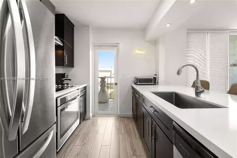 650 NE 64th St #GPH4, Miami, FL 33138