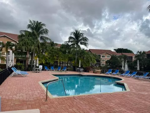 8821 Wiles Rd #102, Coral Springs, FL 33067