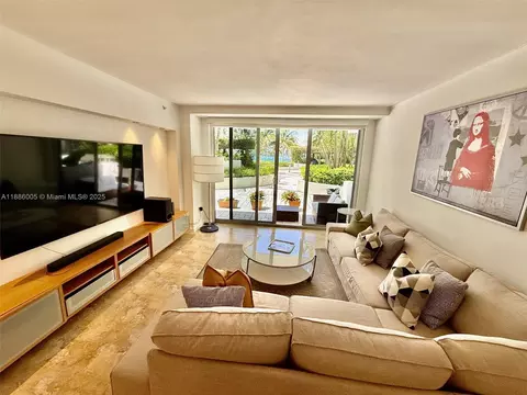 1500 Bay Rd #122S, Miami Beach, FL 33139