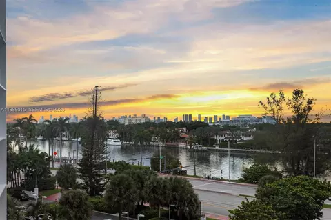 5001 Collins Ave #5E, Miami Beach, FL 33140