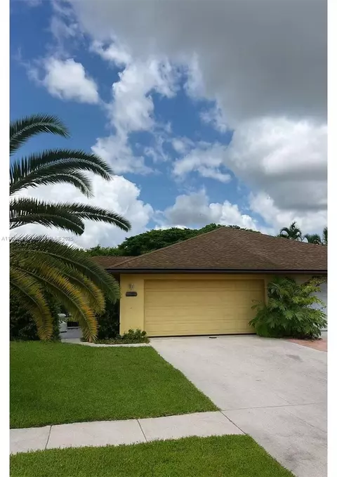 12447 Guilford Way, Wellington, FL 33414
