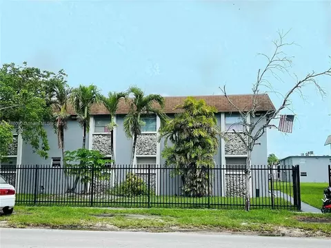 4300 SW 67th Ave #23, Miami, FL 33155