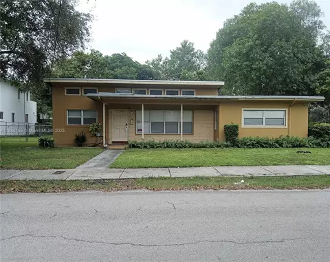3256 Day Ave, Miami, FL 33133