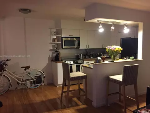 949 Pennsylvania Ave #309, Miami Beach, FL 33139