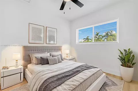 924 W 28th St, Hialeah, FL 33010 photo 25