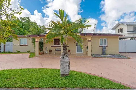 10920 SW 41st St, Miami, FL 33165