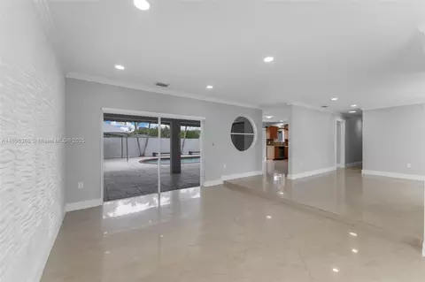 14481 SW 150th St, Miami, FL 33186