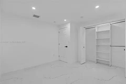 533 E 61st St, Hialeah, FL 33013 photo 23