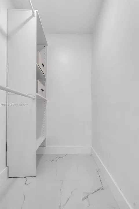 533 E 61st St, Hialeah, FL 33013 photo 32