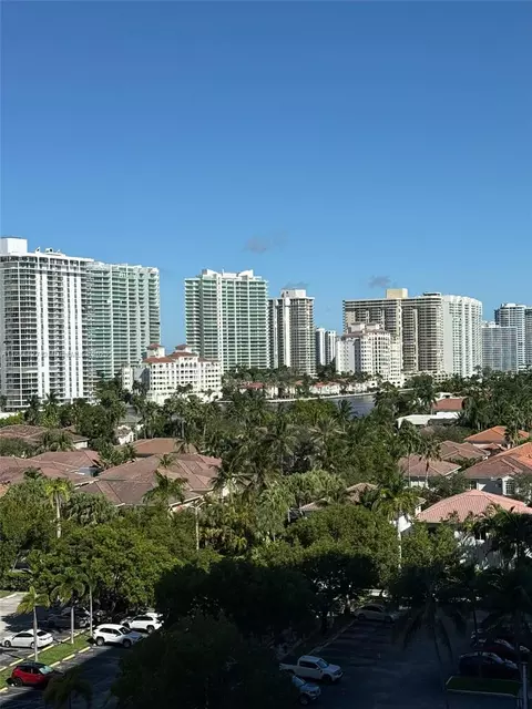 19370 Collins Ave #904, Sunny Isles Beach, FL 33160