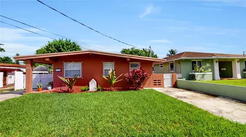 9035 SW 27th St, Miami, FL 33165