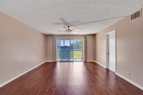 12500 SW 6th St #203N, Pembroke Pines, FL 33027