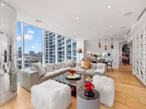 2020 N Bayshore Dr #2702, Miami, FL 33137