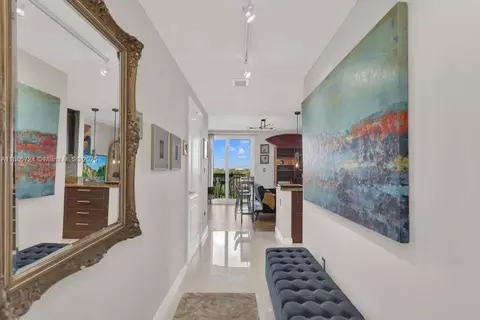 2701 SW 3rd Ave #702, Miami, FL 33129