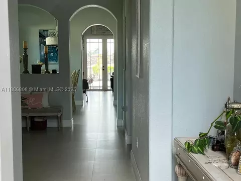 18247 NW 88th Pl, Hialeah, FL 33018 photo 3