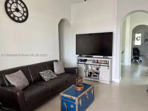 18247 NW 88th Pl, Hialeah, FL 33018 photo 17