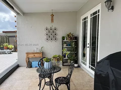 18247 NW 88th Pl, Hialeah, FL 33018 photo 36