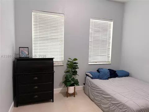 18247 NW 88th Pl, Hialeah, FL 33018 photo 28