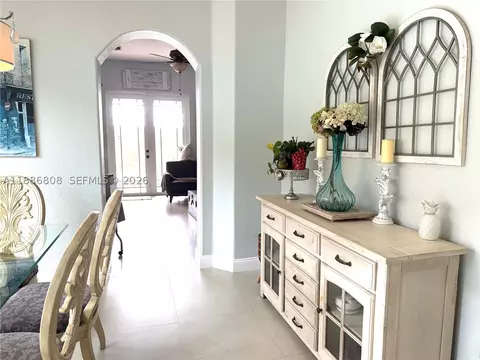 18247 NW 88th Pl, Hialeah, FL 33018 photo 10