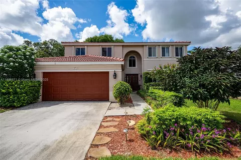 10740 SW 14th Ct, Davie, FL 33324