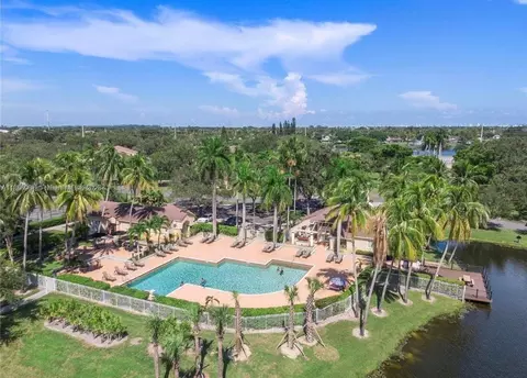 711 Lyons Rd #14107, Coconut Creek, FL 33063