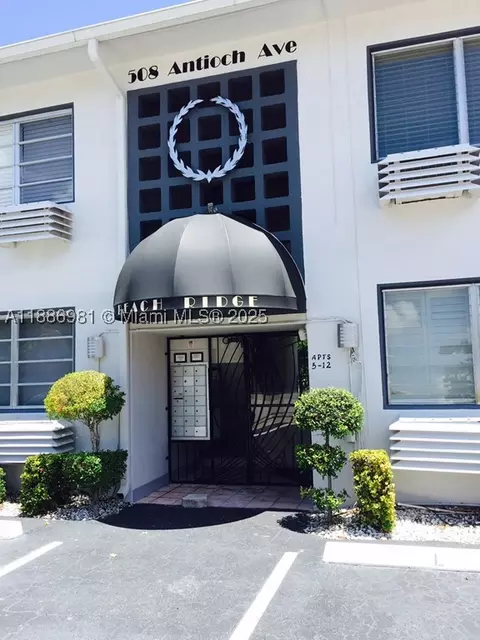 508 Antioch Ave #7, Fort Lauderdale, FL 33304