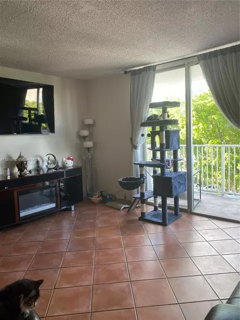1801 S Treasure Dr #414, North Bay Village, FL 33141