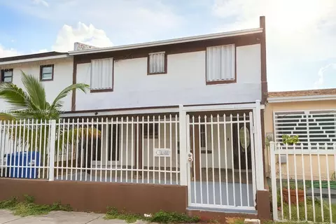 19311 NW 46th Ave, Miami Gardens, FL 33055