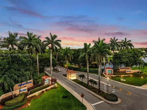 20841 NW 1st St, Pembroke Pines, FL 33029