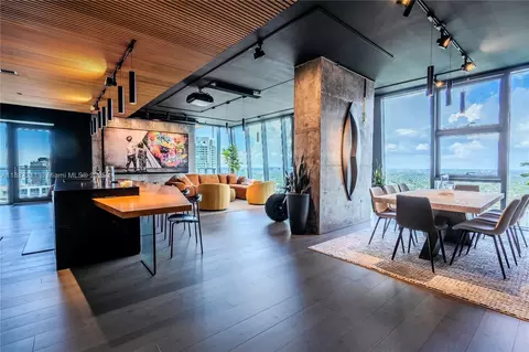 1451 Brickell Ave #3903, Miami, FL 33131