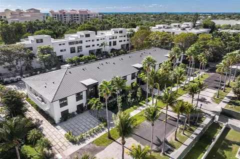202 Sunrise Dr #202C, Key Biscayne, FL 33149
