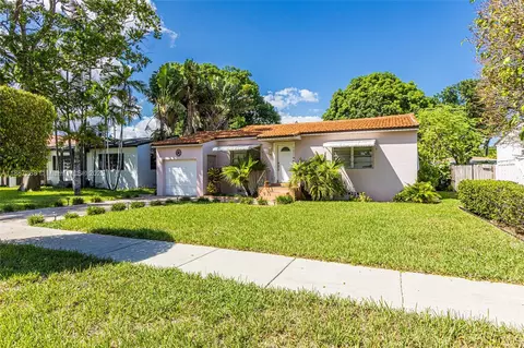 1431 Wiley St, Hollywood, FL 33020