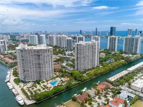 2000 Island Blvd #1002, Aventura, FL 33160