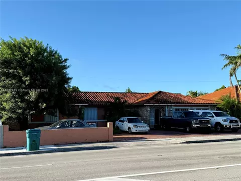 11420 SW 24th St, Miami, FL 33165