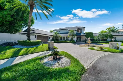 11976 SW 92nd St, Miami, FL 33186