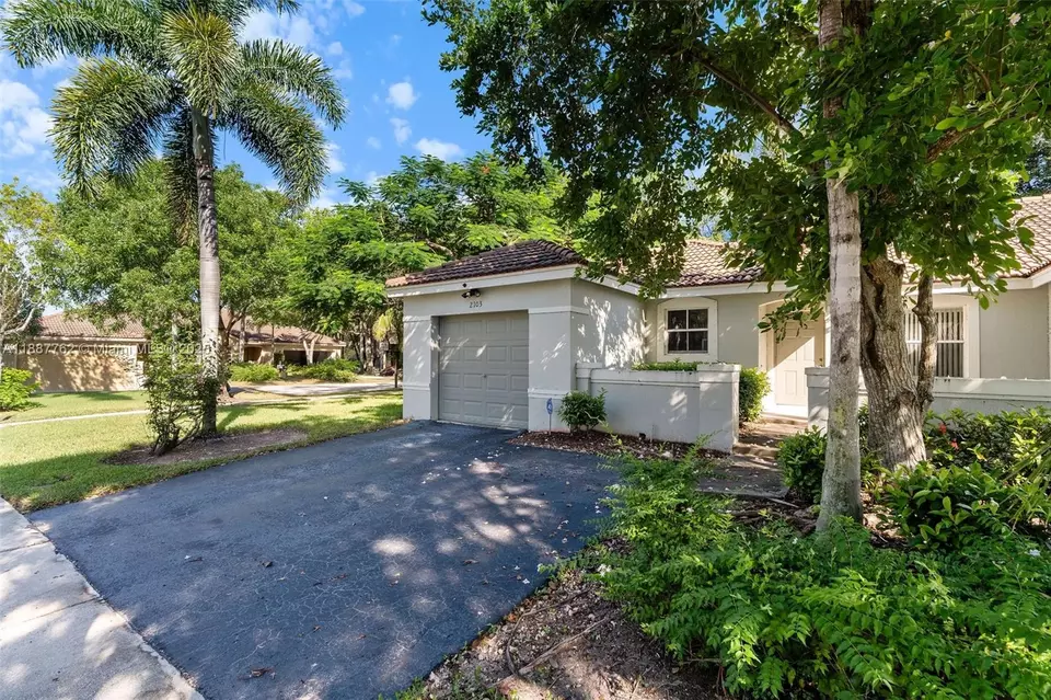 Exterior - 2103 Borealis Way, Weston, FL 33327 photo 4 of 4