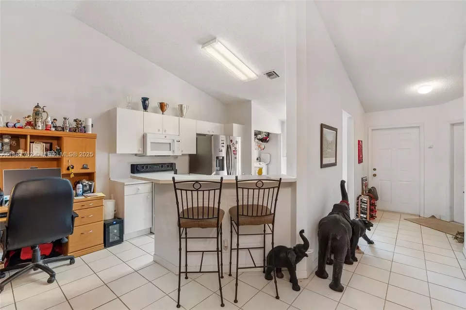 Entry Way - 2103 Borealis Way, Weston, FL 33327 photo 1 of 2