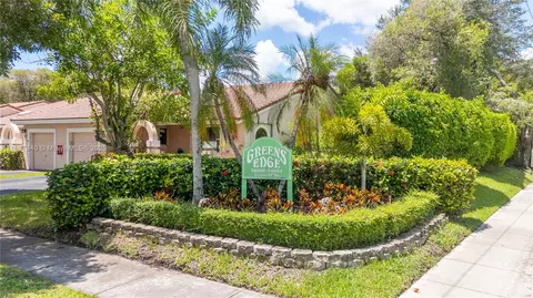 16624 Greens Edge Cir #75, Weston, FL 33326