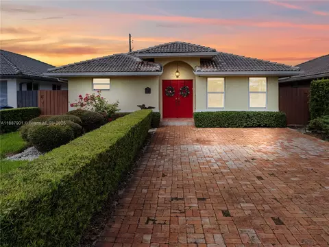 4370 SW 82nd Ave, Miami, FL 33155