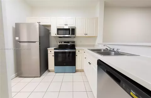 4130 Napoli Lake Dr, Riviera Beach, FL 33410