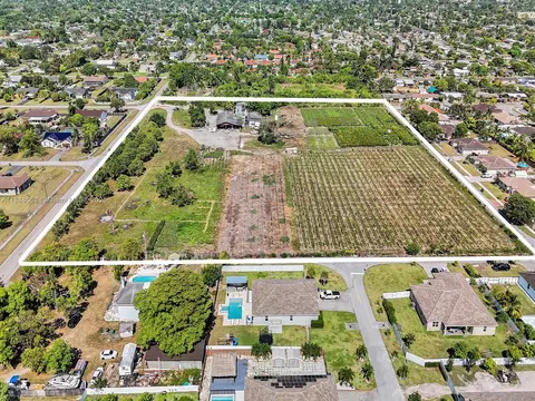 18900 SW 304th St, Homestead, FL 33030