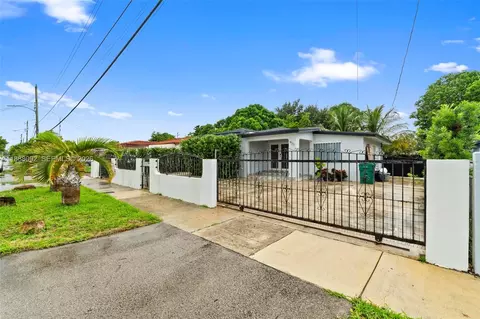 420 NW 44th Ave, Miami, FL 33126