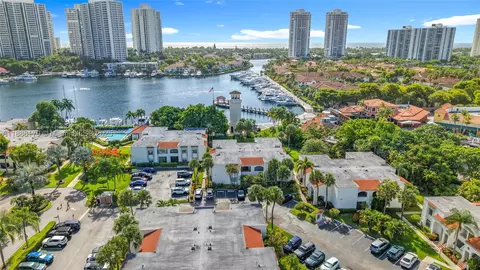 3552 Magellan Cir #122-2, Aventura, FL 33180