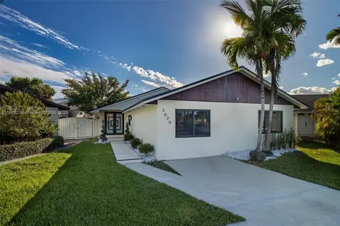 3620 SW 112th Pl, Miami, FL 33165