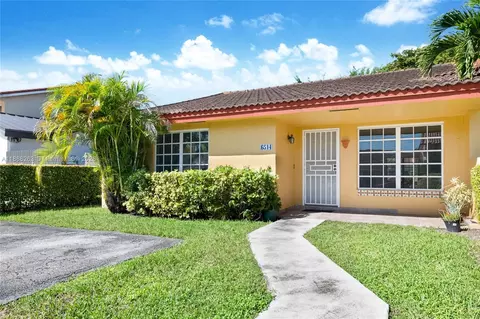 6514 SW 136th Ct, Miami, FL 33183