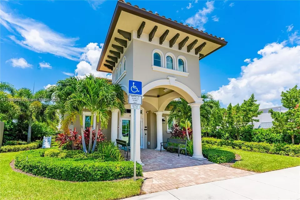 Other - 1101 Hillcrest Ct #307, Hollywood, FL 33021 photo 2 of 5