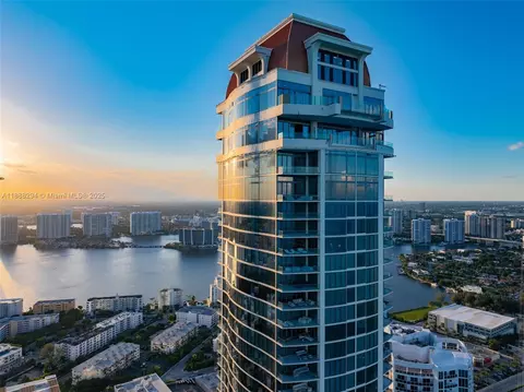 17975 Collins Ave #N-4601, Sunny Isles Beach, FL 33160