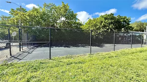6050 N Miami Ave, Miami, FL 33137