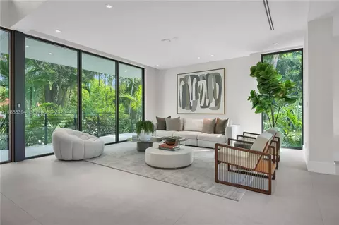 100 Hampton Ln, Key Biscayne, FL 33149 photo 9